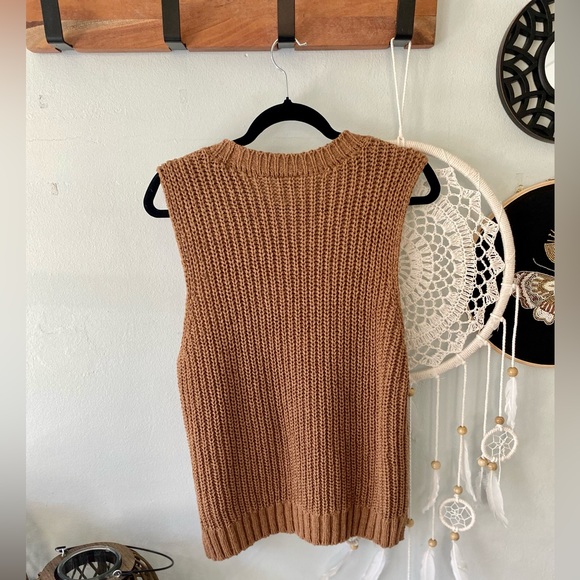 Abercrombie And Fitch Knitted Tank - Picture 3 of 8